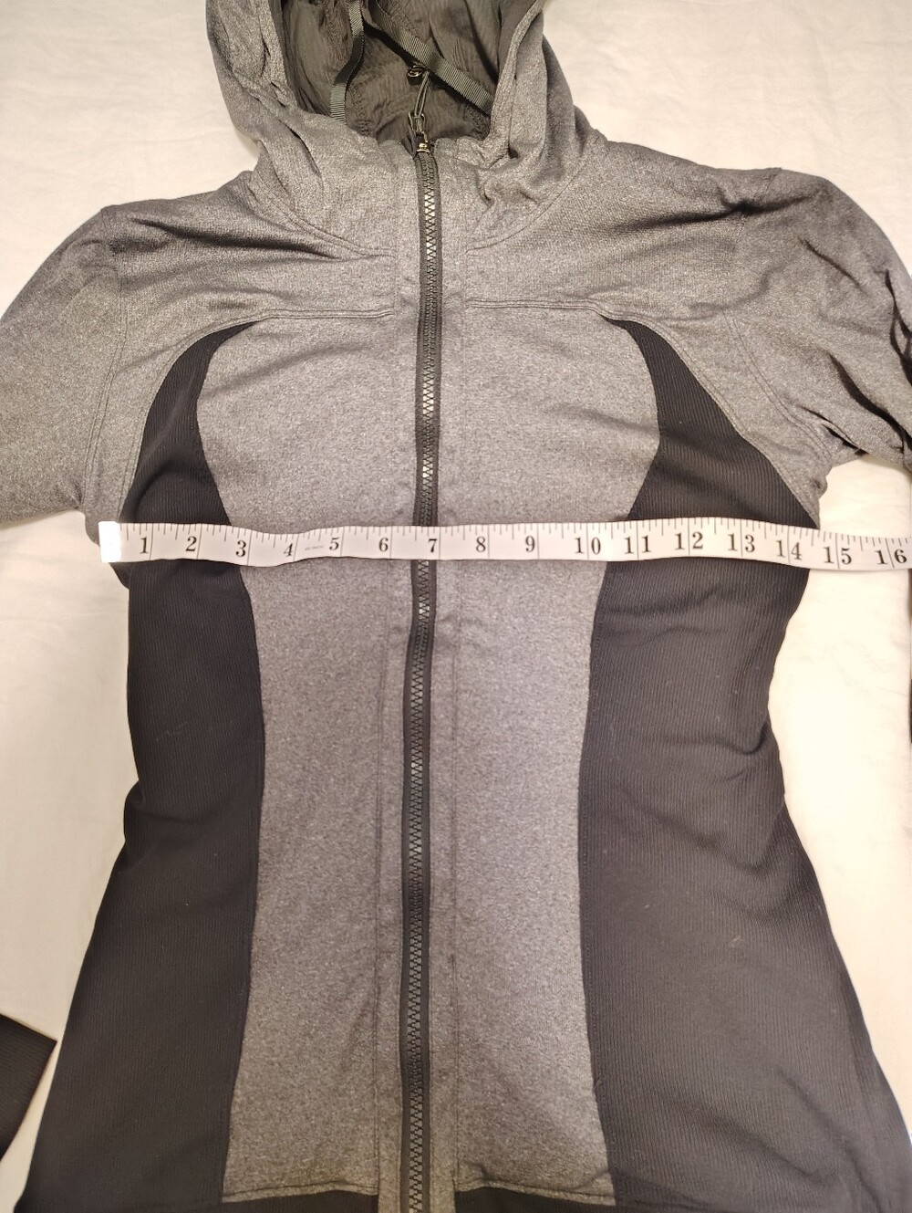 🍋 Lululemon Reversible Jacket – Size 4 - Picture 7 of 8